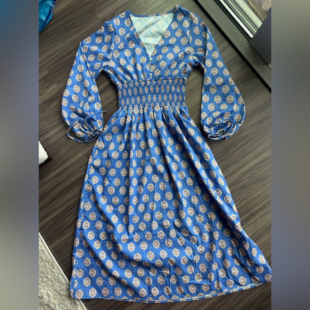 SHEIN | Blue Printed Shirred Waist Midi Dress XS Boho A-Line | WORN ONCE - Picture 2 of 5